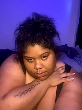 Snapshot of BlaxicanaMami chatting on 12, 9, 2025 BlaxicanaMami online show from 12, 9, 2025