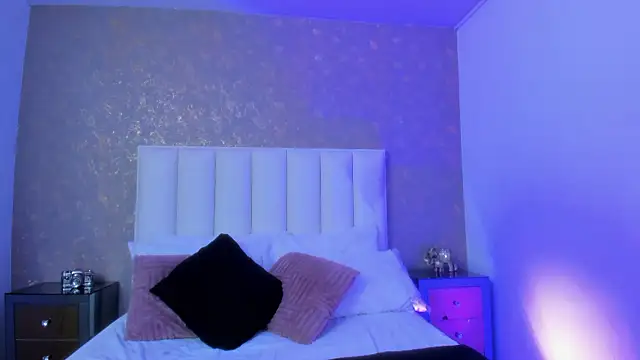 KaylieBrooks online show from 2, 12, 2025