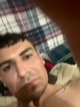 Snapshot of Efrain6996 chatting on 13, 1, 2026 Efrain6996 online show from 13, 1, 2026