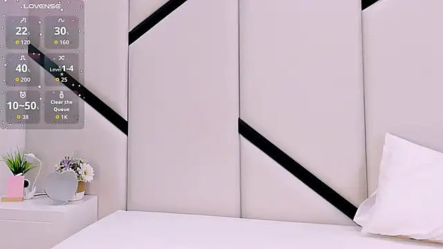 XimenaCosta online show from 8, 10, 2025