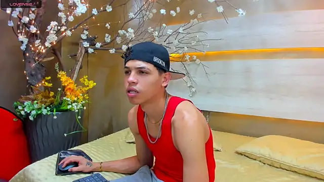 Mycandyfor You online show from 3, 11, 2025