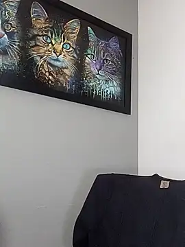 ValerieLove  online show from 23, 10, 2025