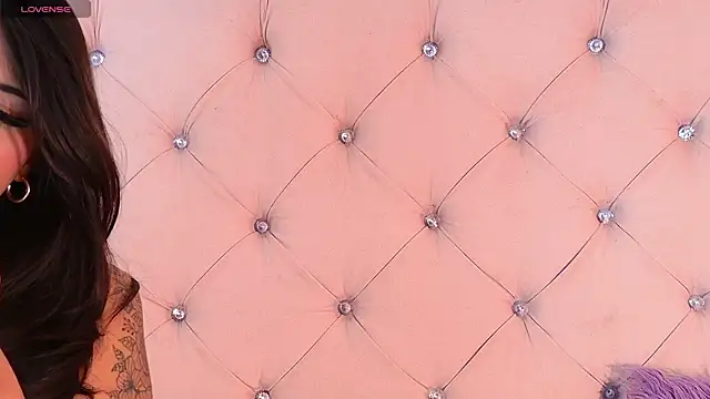 Snapshot of CaterinaRomano chatting on 25, 2, 2026 CaterinaRomano online show from 25, 2, 2026