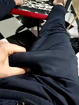 Snapshot of anis3g4 chatting on 18, 10, 2025 anis3g4 online show from 18, 10, 2025