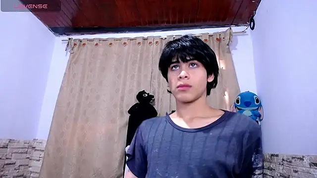 DaraKat18 online show from 5, 2, 2026