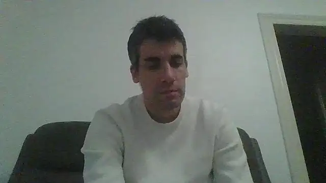 JulioIsHere4you online show from 7, 2, 2026