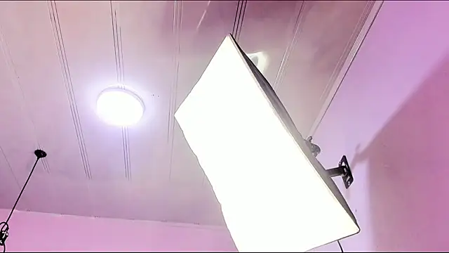 Snapshot of sharik_noa chatting on 23, 9, 2025 sharik noa online show from 23, 9, 2025