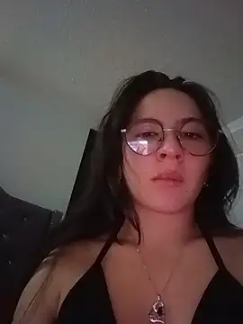 Snapshot of Bella_Sumers chatting on 27, 5, 2026 Bella Sumers online show from 27, 5, 2026