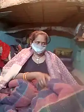 CUTE-004 online show from 17, 12, 2025