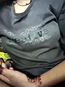 Snapshot of Janvi_Jaitly chatting on 2, 11, 2025 Janvi Jaitly online show from 2, 11, 2025