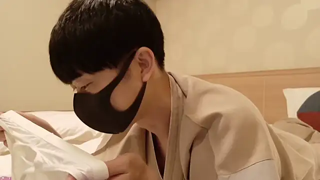 Snapshot of shin_brief chatting on 17, 9, 2025 shin brief online show from 17, 9, 2025