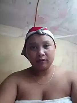 -Kitty-92 online show from 24, 10, 2025