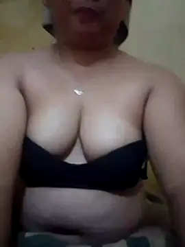 -Kitty-92 online show from 5, 12, 2025