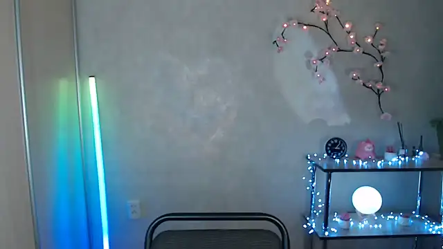 Snapshot of Milka_kamila chatting on 21, 7, 2026 Milka kamila online show from 21, 7, 2026