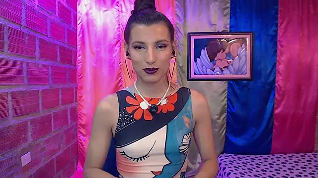 Snapshot of Moira-Hot chatting on 7, 1, 2026 Moira-Hot online show from 7, 1, 2026