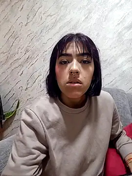 Dulce Bella  online show from 24, 10, 2025