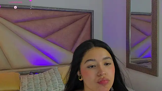 Snapshot of AvaScott_ chatting on 5, 4, 2026 AvaScott online show from 5, 4, 2026
