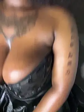 QUEEN NOBUHLE 777 online show from 5, 11, 2025