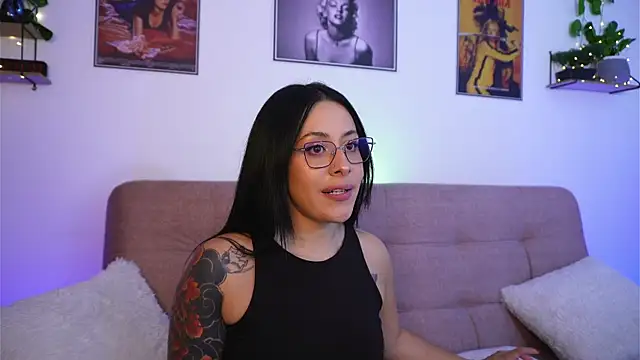 SophiieCumsx online show from 13, 1, 2026