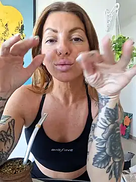 goddessfoxyla online show from 9, 10, 2025