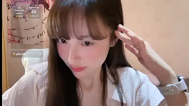 Snapshot of xiaoyun_666 chatting on 18, 10, 2025 xiaoyun 666 online show from 18, 10, 2025