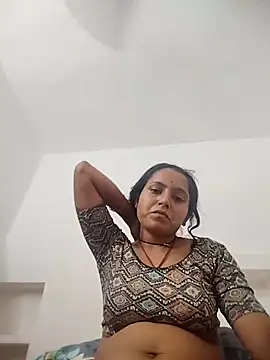 Snapshot of Sonam_shinde chatting on 28, 4, 2026 Sonam shinde online show from 28, 4, 2026