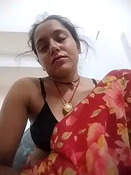 Snapshot of Sonam_shinde chatting on 28, 4, 2026 Sonam shinde online show from 28, 4, 2026