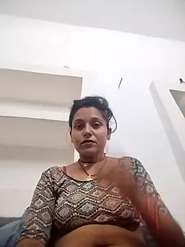 Snapshot of Sonam_shinde chatting on 23, 5, 2026 Sonam shinde online show from 23, 5, 2026