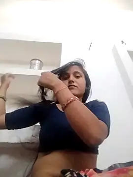 Snapshot of Sonam_shinde chatting on 27, 5, 2026 Sonam shinde online show from 27, 5, 2026