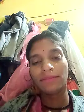 Snapshot of Punam_jindal chatting on 18, 11, 2025 Punam jindal online show from 18, 11, 2025