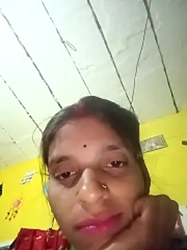 Snapshot of Punam_jindal chatting on 4, 12, 2025 Punam jindal online show from 4, 12, 2025