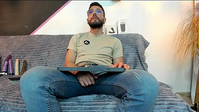 Snapshot of DanteWinter chatting on 1, 3, 2026 DanteWinter online show from 1, 3, 2026