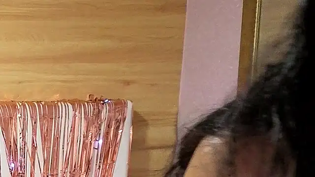 bella vibess s online show from 12, 4, 2026