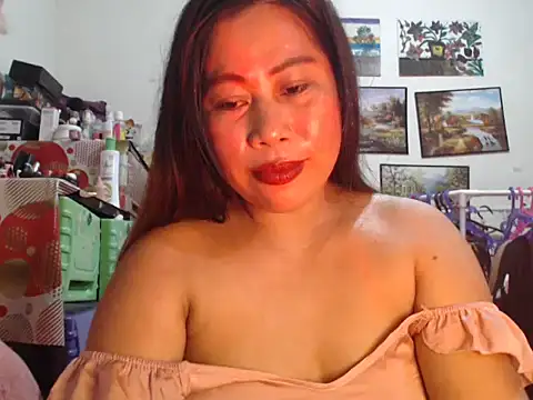 filipina beauty online show from 15, 12, 2025