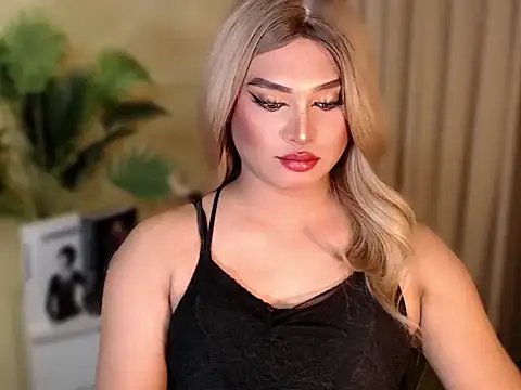 UrGoddess Kiera online show from 13, 10, 2025