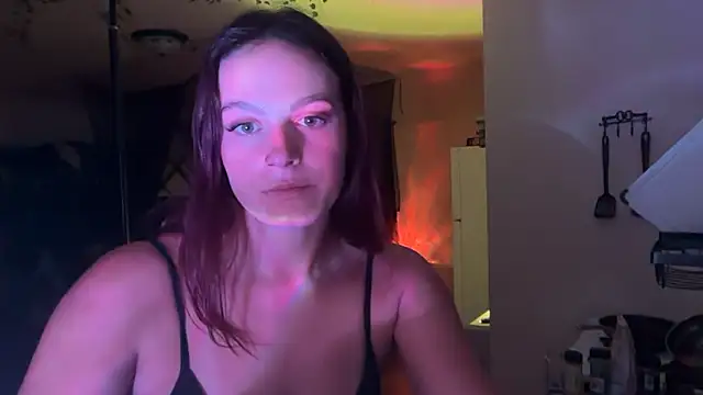 Snapshot of 7theSorceress chatting on 7, 10, 2025 7theSorceress online show from 7, 10, 2025