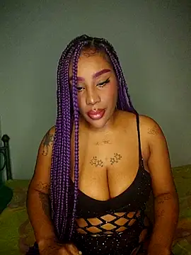 Queen Amara online show from 1, 12, 2025