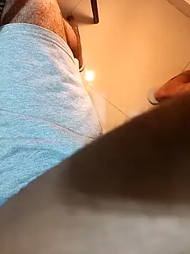 Snapshot of Gallo001 chatting on 2, 2, 2026 Gallo001 online show from 2, 2, 2026