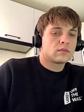 Kit Kat01 online show from 16, 11, 2025