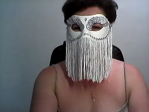 Snapshot of EllaLove2277 chatting on 3, 7, 2026 EllaLove2277 online show from 3, 7, 2026