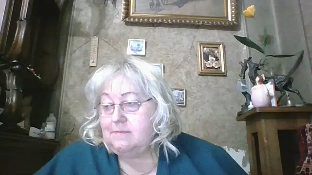 Snapshot of Lala-Love56 chatting on 6, 4, 2026 Lala-Love56 online show from 6, 4, 2026