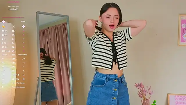 OliviaKis  online show from 12, 10, 2025