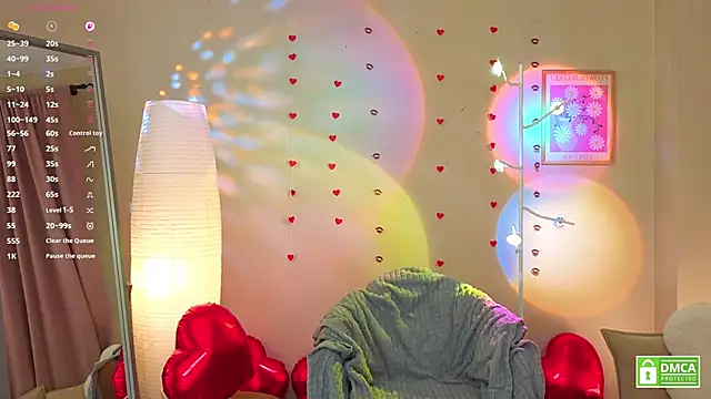 OliviaKis  online show from 14, 2, 2026