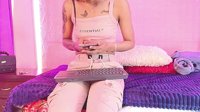 Baby kinky-- online show from 8, 10, 2025