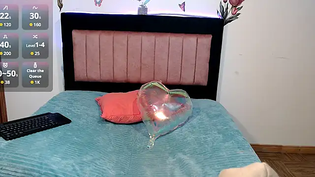 Valeryxs online show from 25, 11, 2025