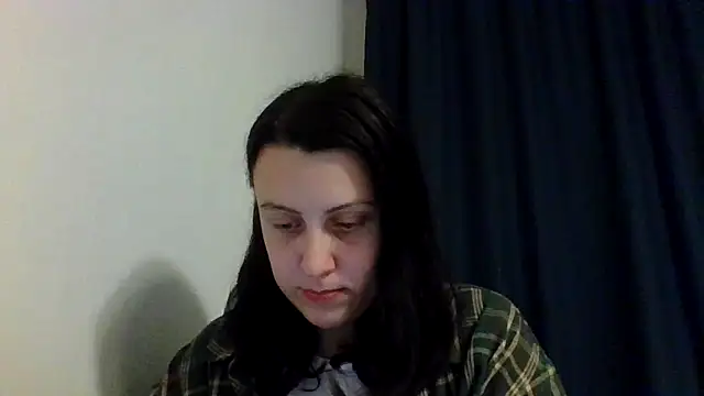 Snapshot of Nyrella chatting on 5, 11, 2025 Nyrella online show from 5, 11, 2025