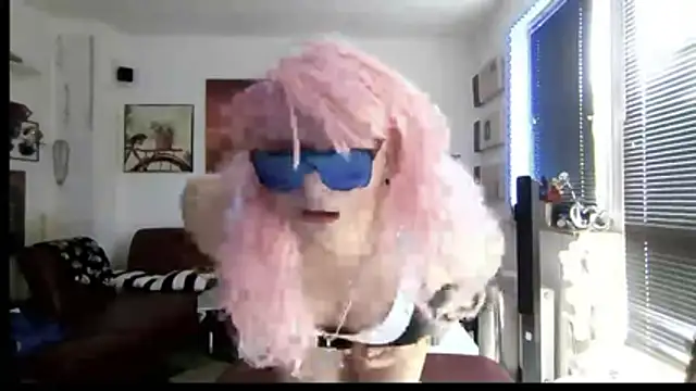 Snapshot of hellgirl1980 chatting on 27, 4, 2026 hellgirl1980 online show from 27, 4, 2026