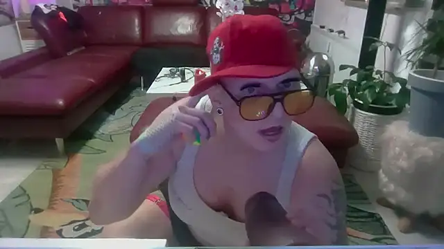 Snapshot of hellgirl1980 chatting on 22, 7, 2026 hellgirl1980 online show from 22, 7, 2026