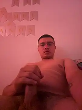 Snapshot of lonewolt chatting on 14, 6, 2026 lonewolt online show from 14, 6, 2026