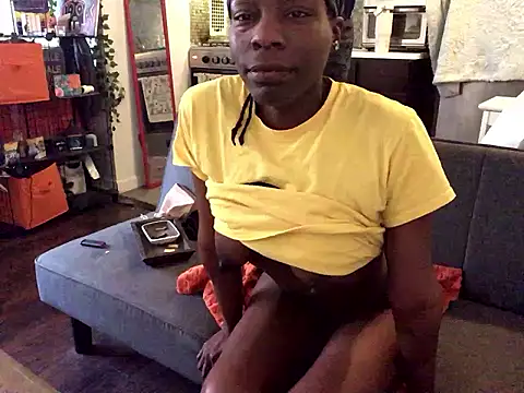 Snapshot of littyleesh1 chatting on 16, 1, 2026 littyleesh1 online show from 16, 1, 2026